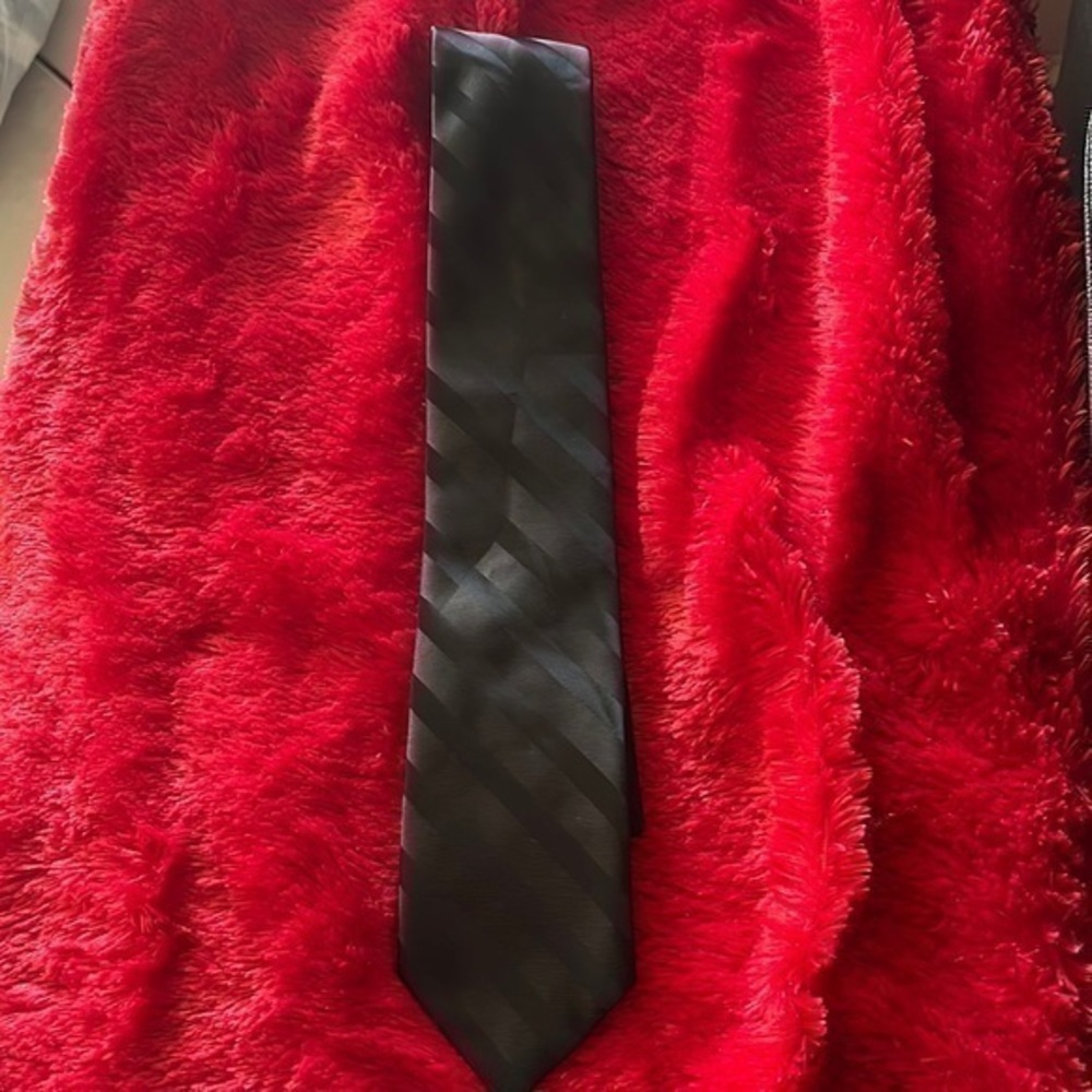 collection tie